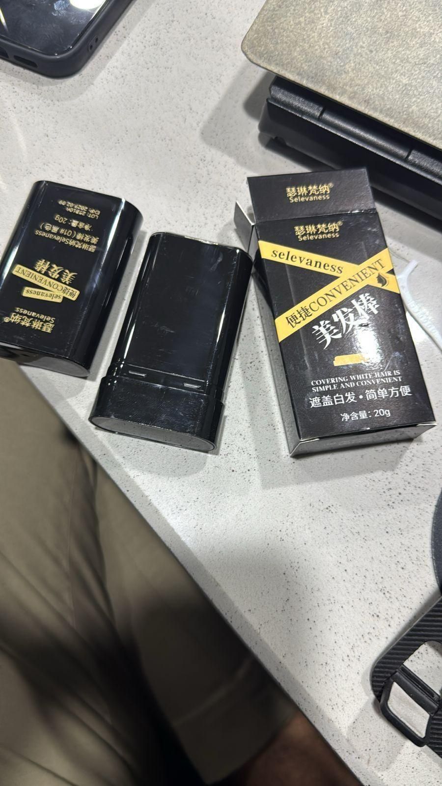 2-in-1 Instant White Hair Cover Comb Stick – Portable Waterproof Hair Dye (20g, Black)